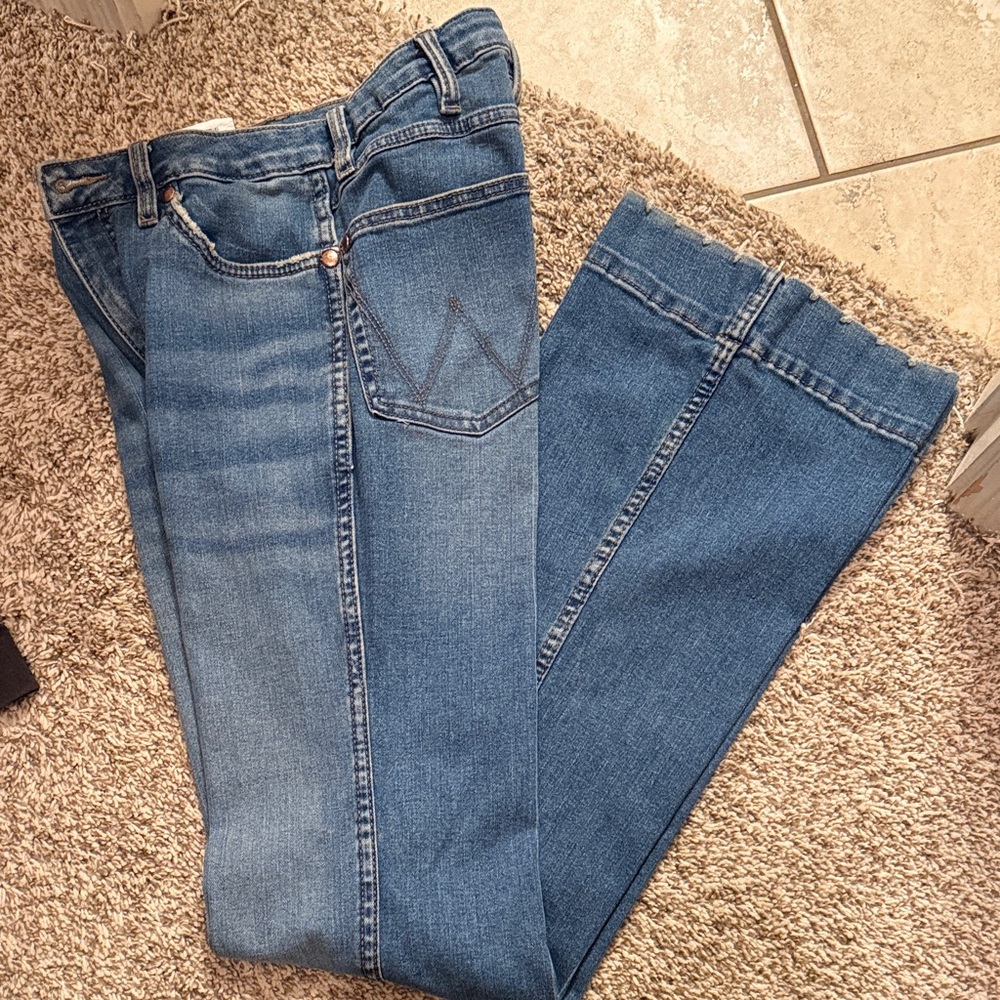 Wrangler Women's Classic Blue Trouser Boot Cut Jeans